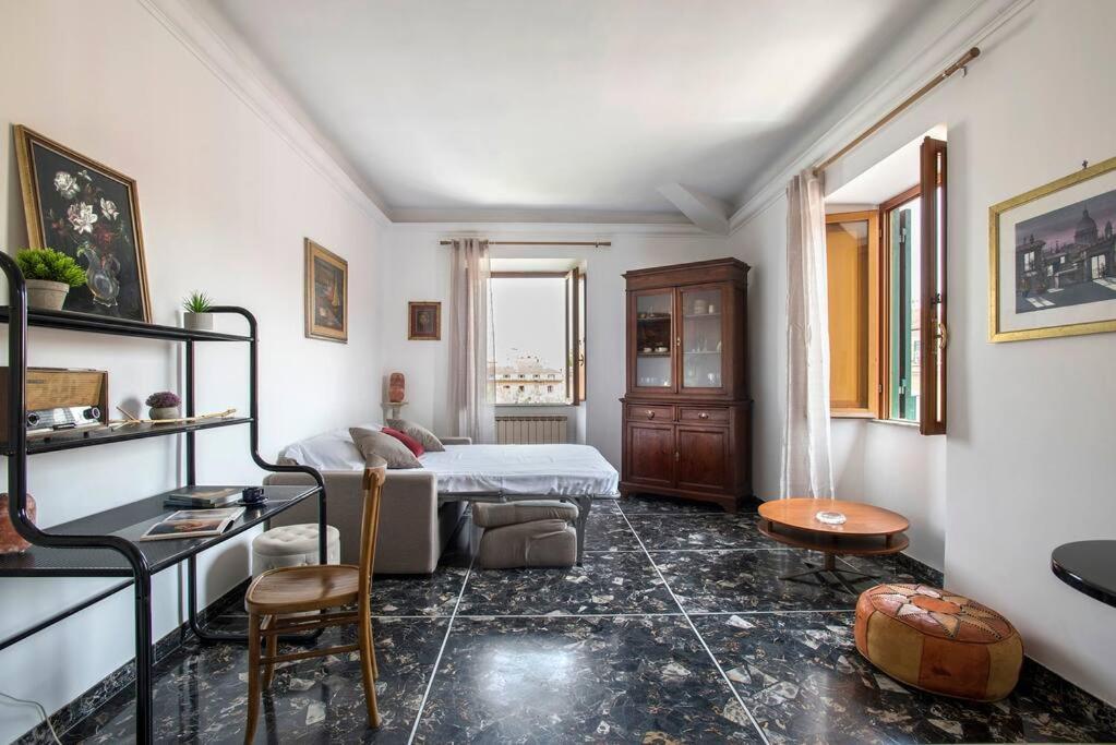 Giudy's House